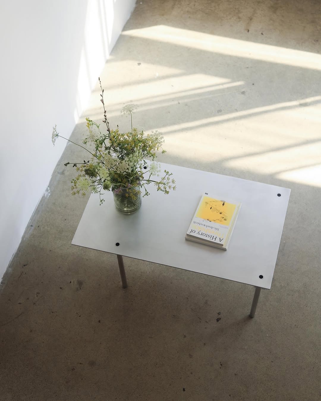 Fold Hang Table