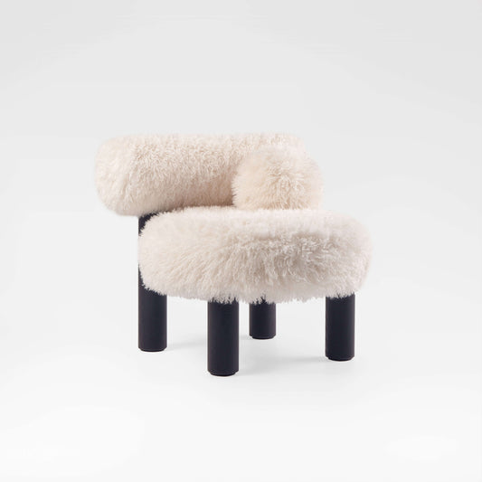 Gropius Low Chair CS2 Fluffy Edition by Noom, designed by Kateryna Sokolova, elegant flock chair for interior design by Noom Home