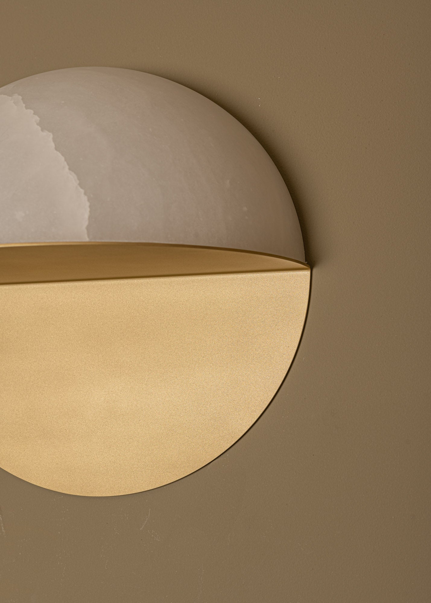 Pilolo Sconce