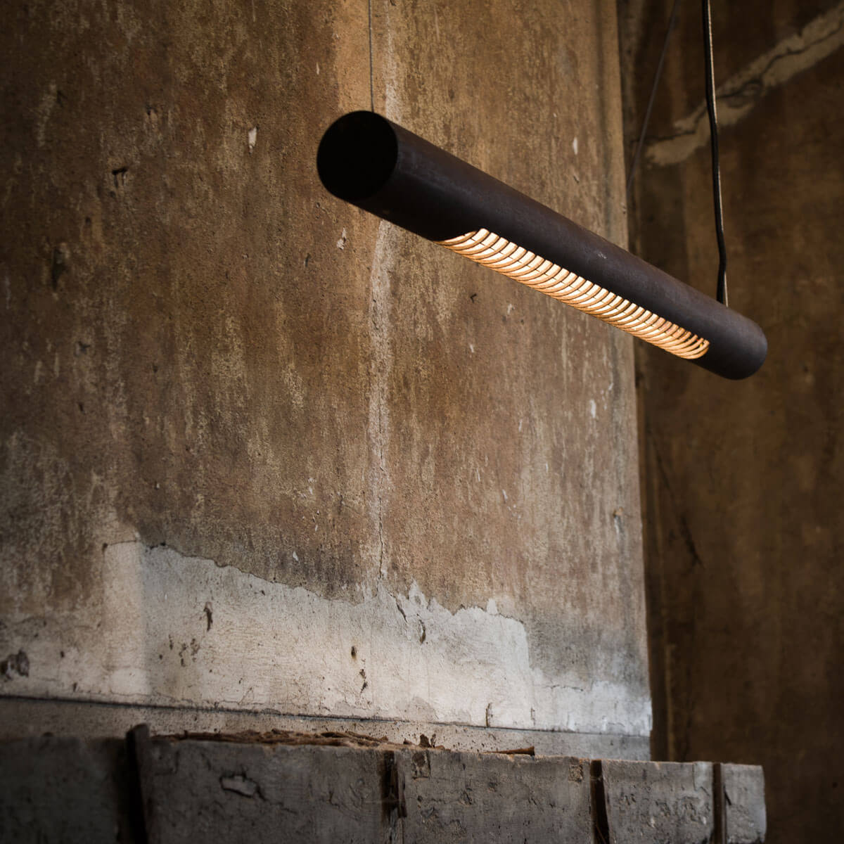 Roest Pendant