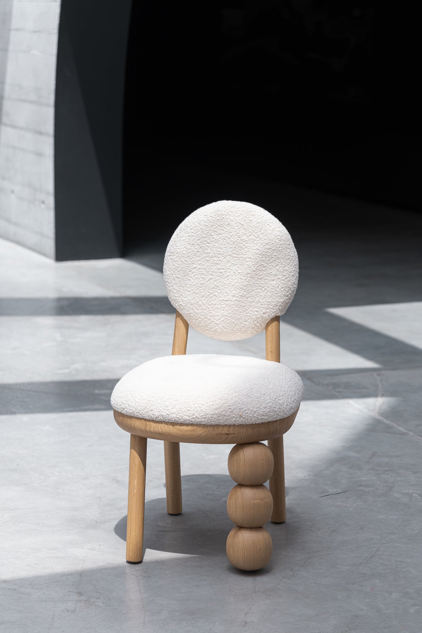 Three Ball Leg Chair