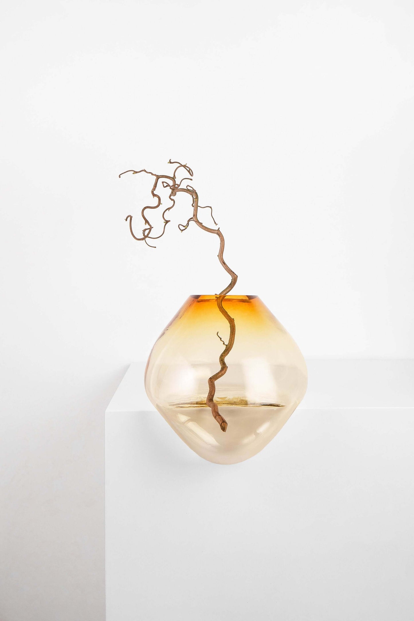 Gutta Vase