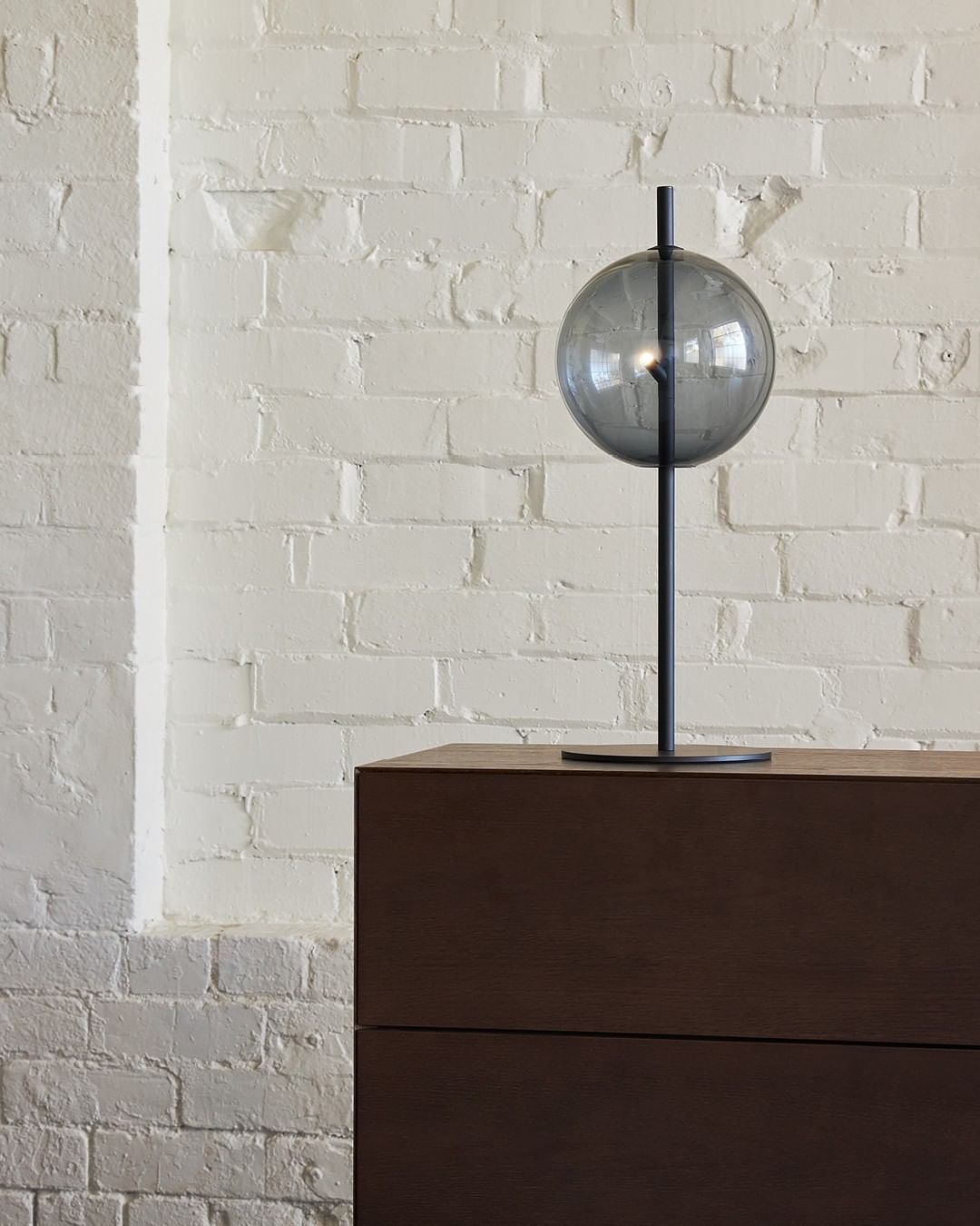 Point Table Lamp