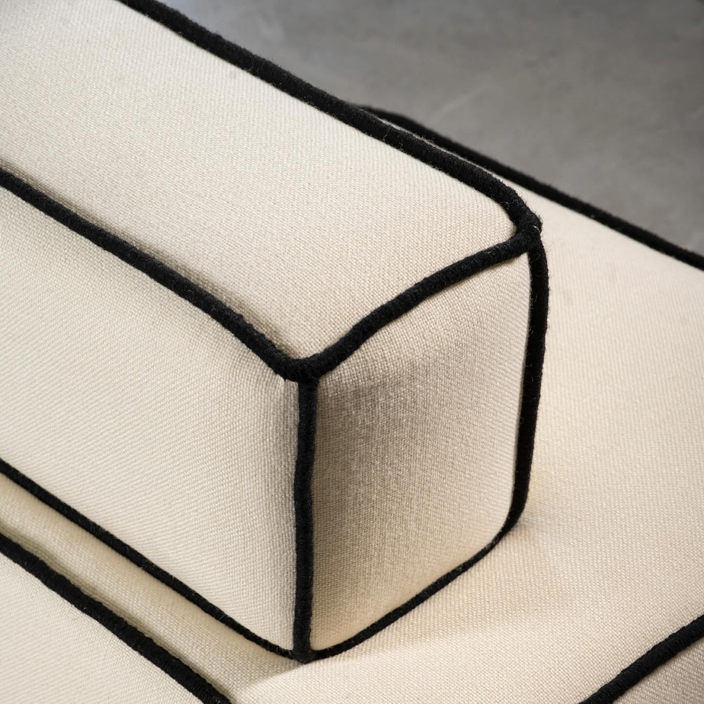 Sketch Sofa