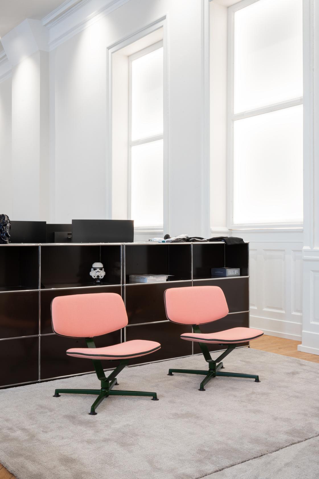 Arba Lounge Chair