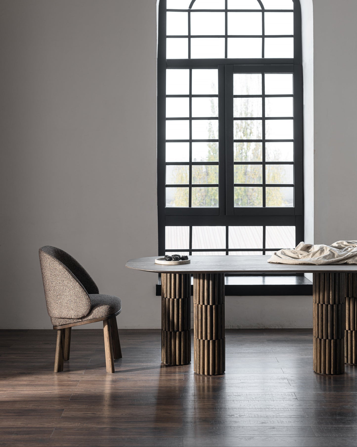 Eon Table