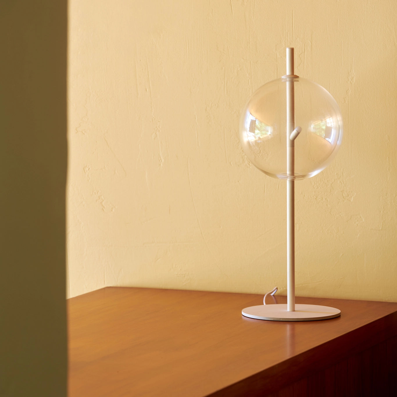 Point Table Lamp