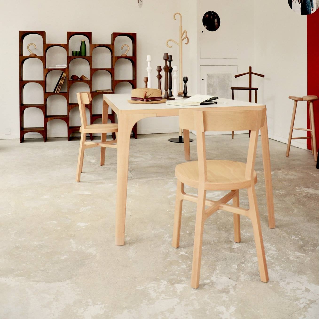 Modulo Shop: Stall Chair - Solid Beech Wood